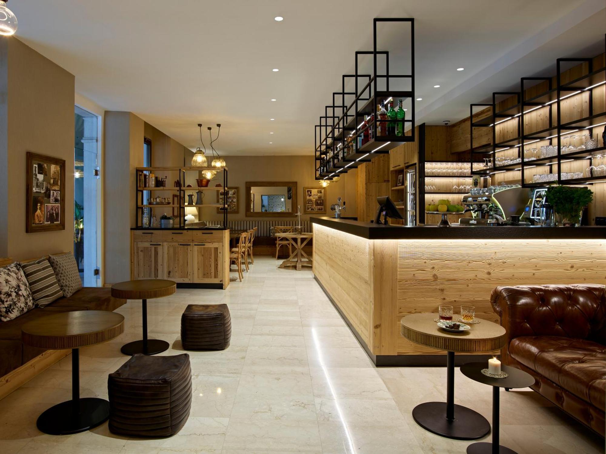 Hotel America Trento Exterior photo