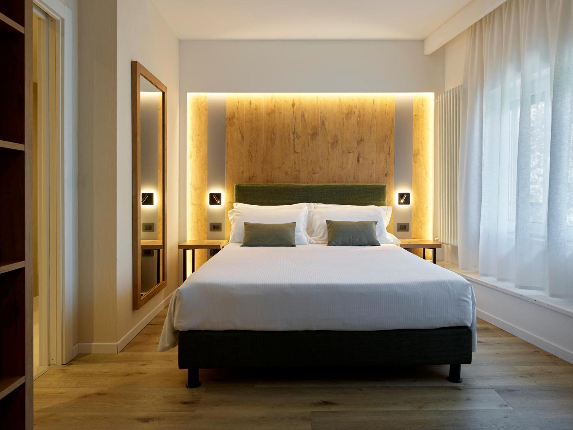 Hotel America Trento Exterior photo